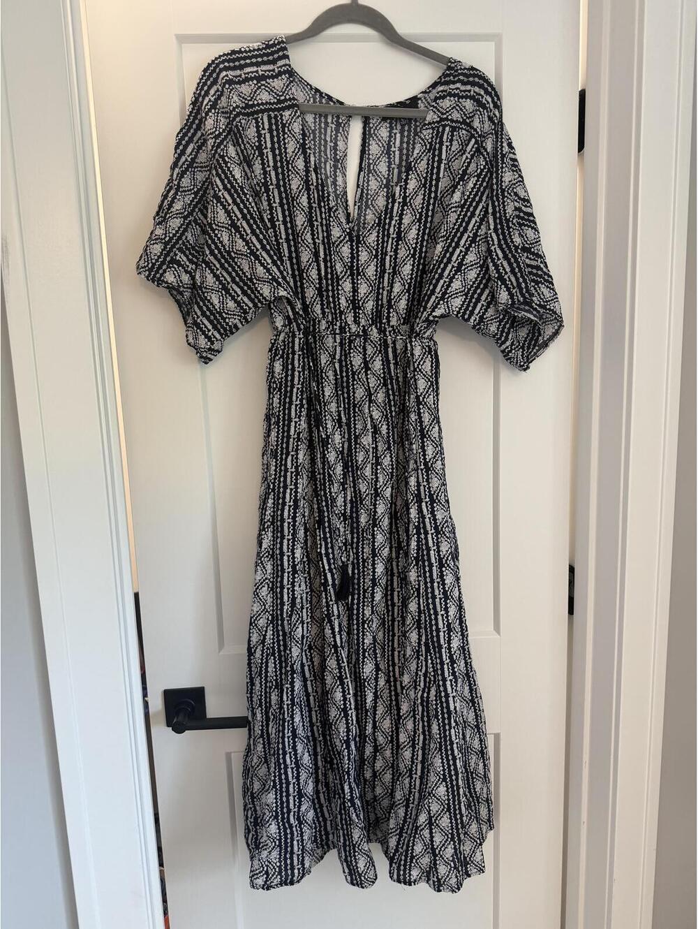 Bohemian Style Blue and White Patterned Maxi Dress